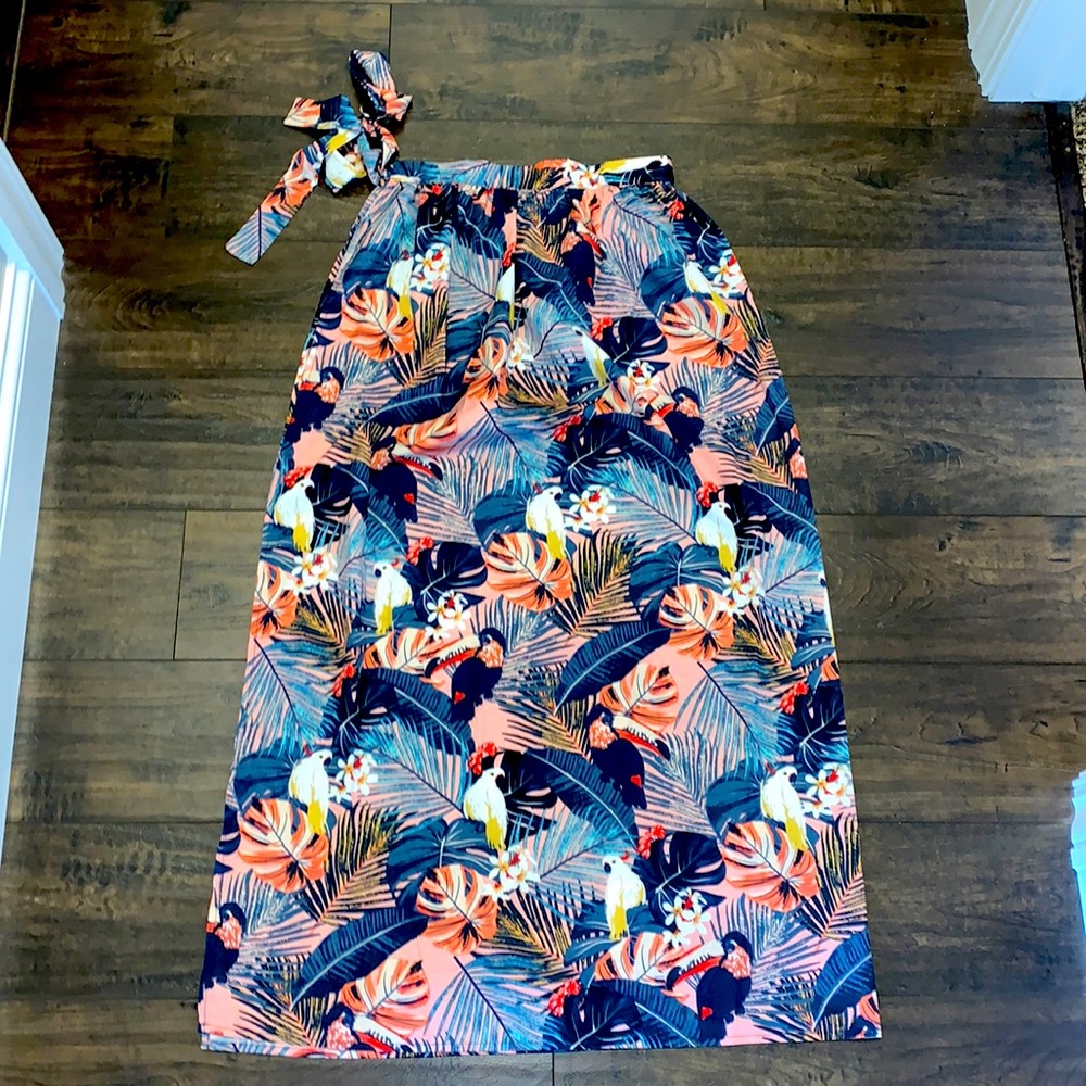 NWOT Tropical Swim Cover Up